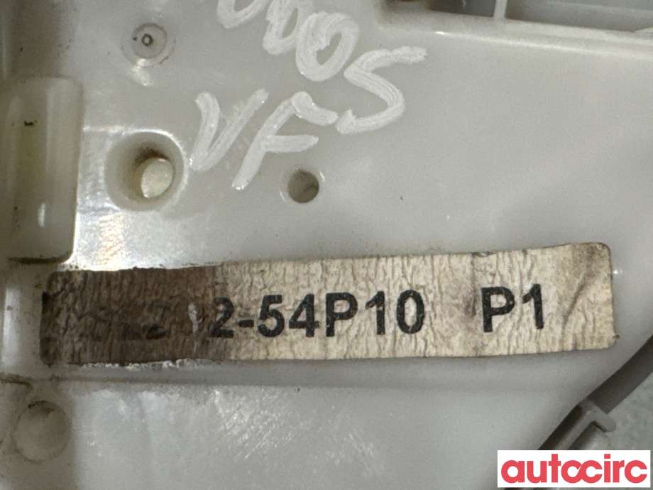Låsekasse venstre foran til Suzuki Vitara 2015-->> (Type IV)  (SUZUKI|82202-54P10|)