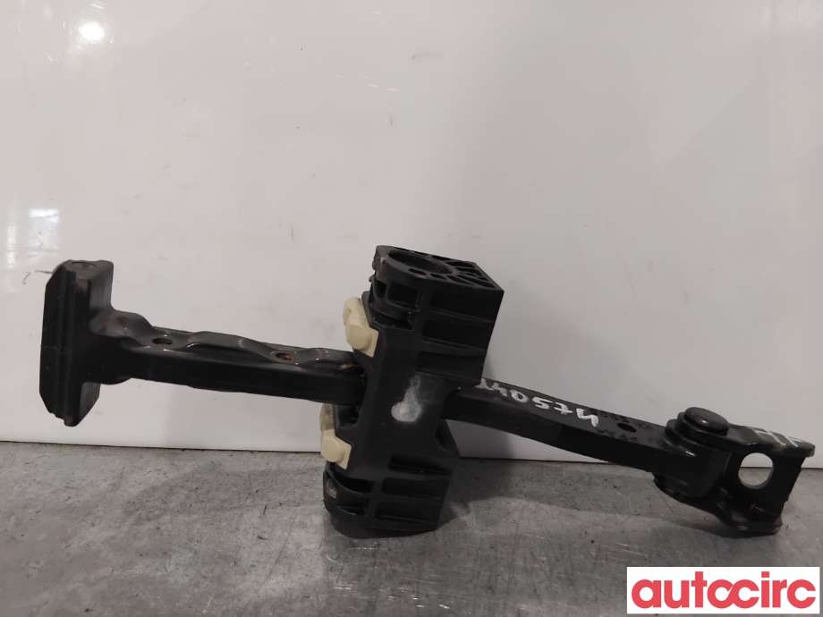 Dørstopper til BMW 5-Serie 2010-2017 (F10/F11) (F10/F11) (BMW|51217182005||7182005)