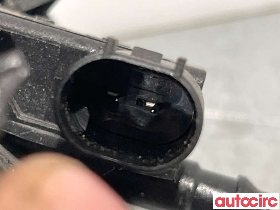 Lyktespylerdyse til VW Caddy 2015-2020 (Type III, Fase 3)  (VOLKSWAGEN|2K5955987A||2K7955986)