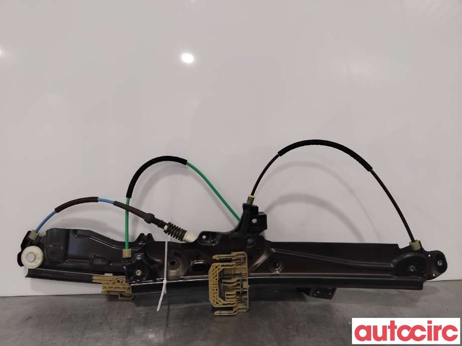 Ruteheis til BMW 5-Serie 2010-2017 (F10/F11) (F10/F11) (BMW|51337182132||7182132)