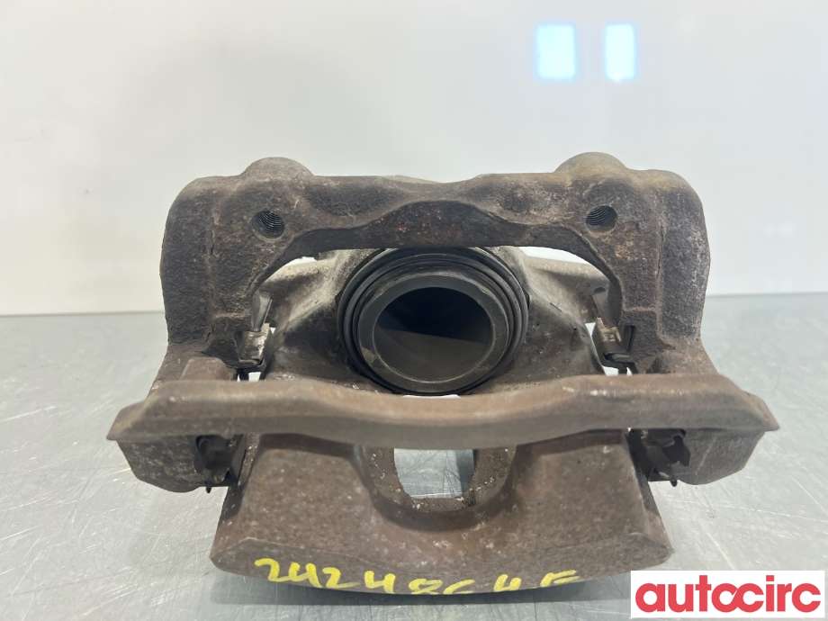 Bremsecaliper høyre foran til Mercedes C-Klasse 2011-2014 (Fase 2) (W204) (W204) (MERCEDES|A2044212881|)