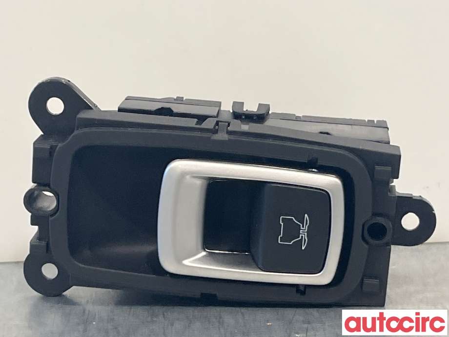 Diverse deler til Tesla Model X, 2016-->> (TESLA|1038107-02-C)
