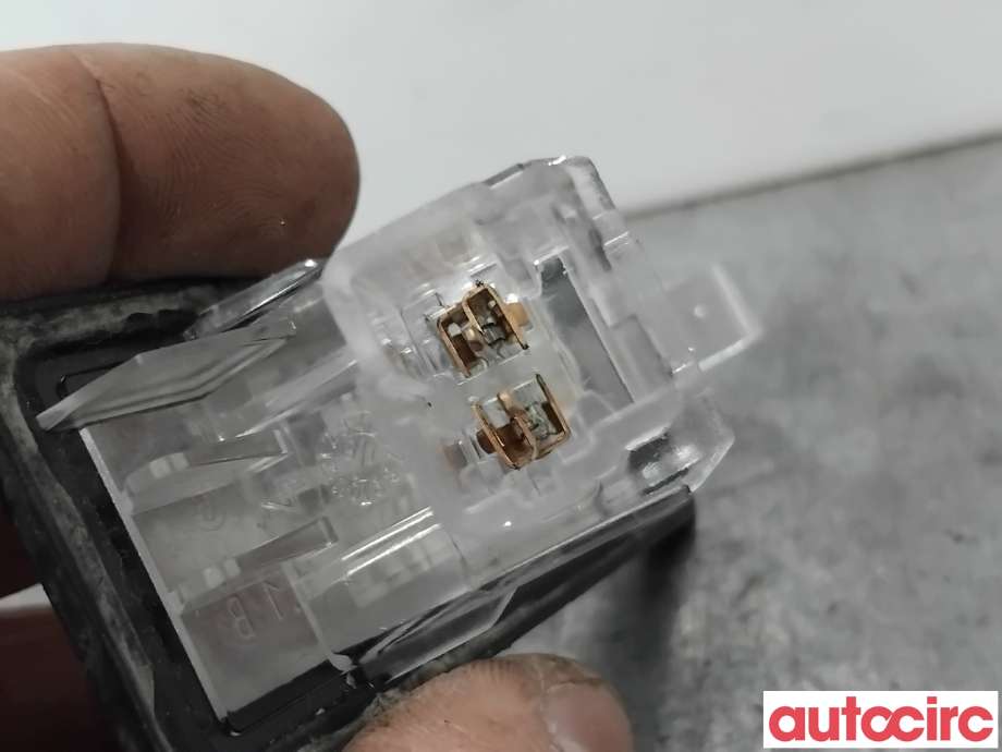 Skiltlys til Renault Captur 2013-2020 (Type I)  (RENAULT|8200013577|)