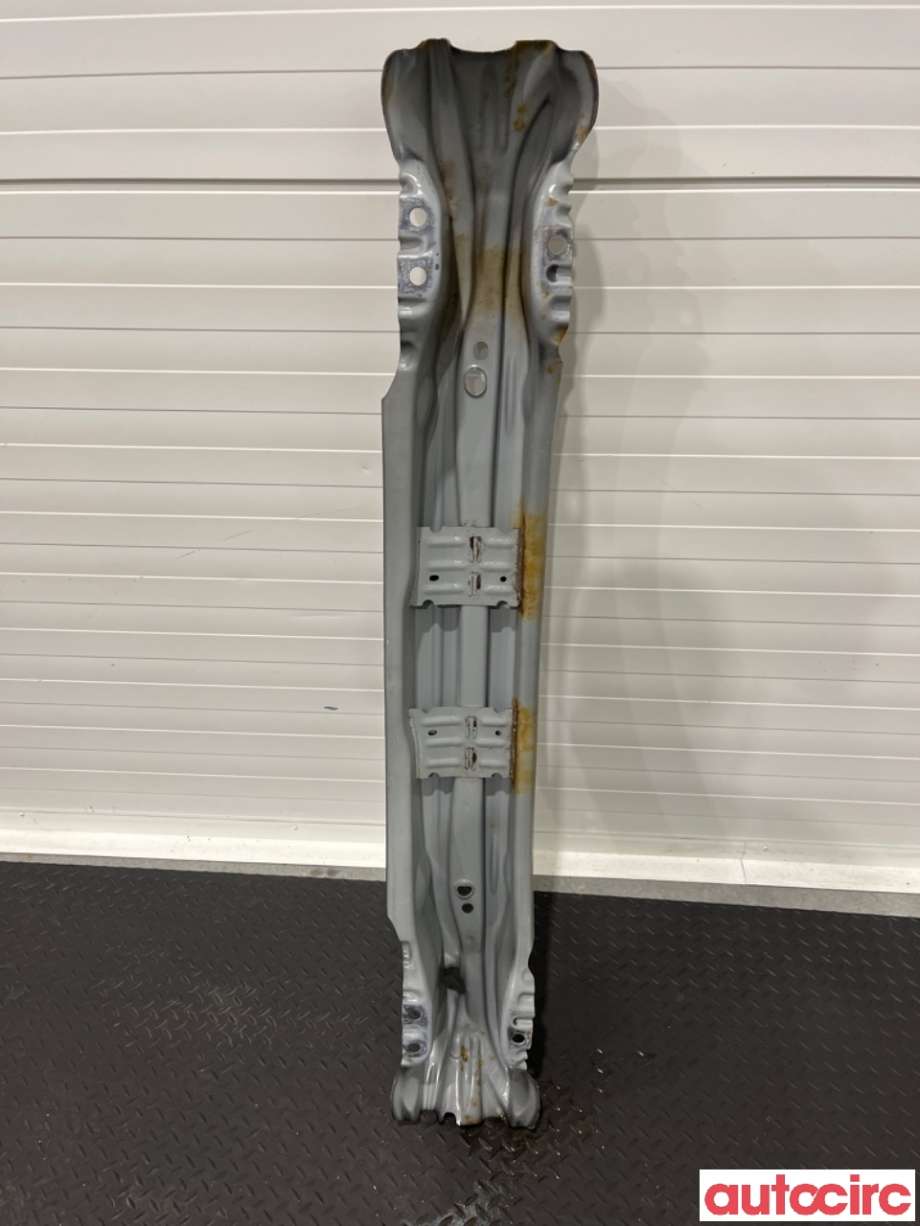Støtfangerforsterkning bak til Volvo V40 2012-2019  (VOLVO|31299699|)