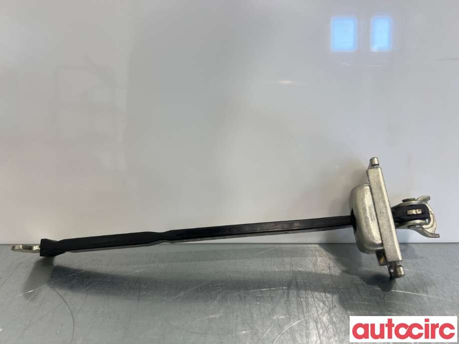 Dørstopper til Toyota Hilux 2016-2020 (TOYOTA|686400K100|)