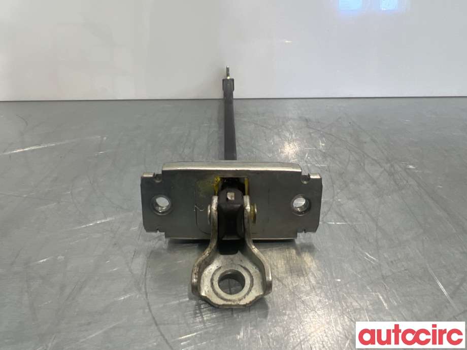 Dørstopper til Toyota Hilux 2016-2020 (TOYOTA|686400K100|)