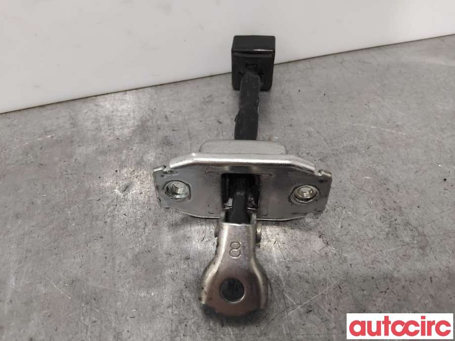 Dørstopper til Mitsubishi ASX 2010-2019  (MITSUBISHI|5702A079|)