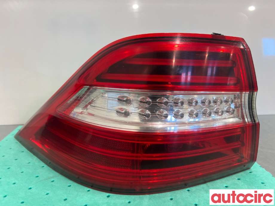 Baklykt venstre til Mercedes ML 2011-2015 (Fase 1) (W166) (W166) (MERCEDES|A1669063301)