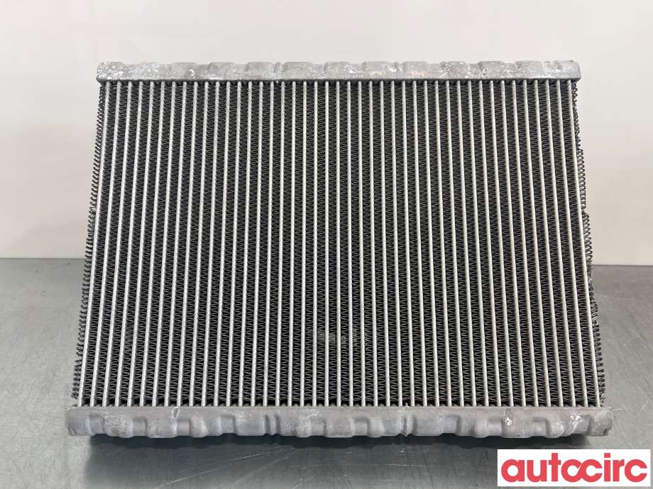Aircondition radiator til Mercedes Vito 2014-->> (W447) (W447) (MERCEDES|A0008304801|)