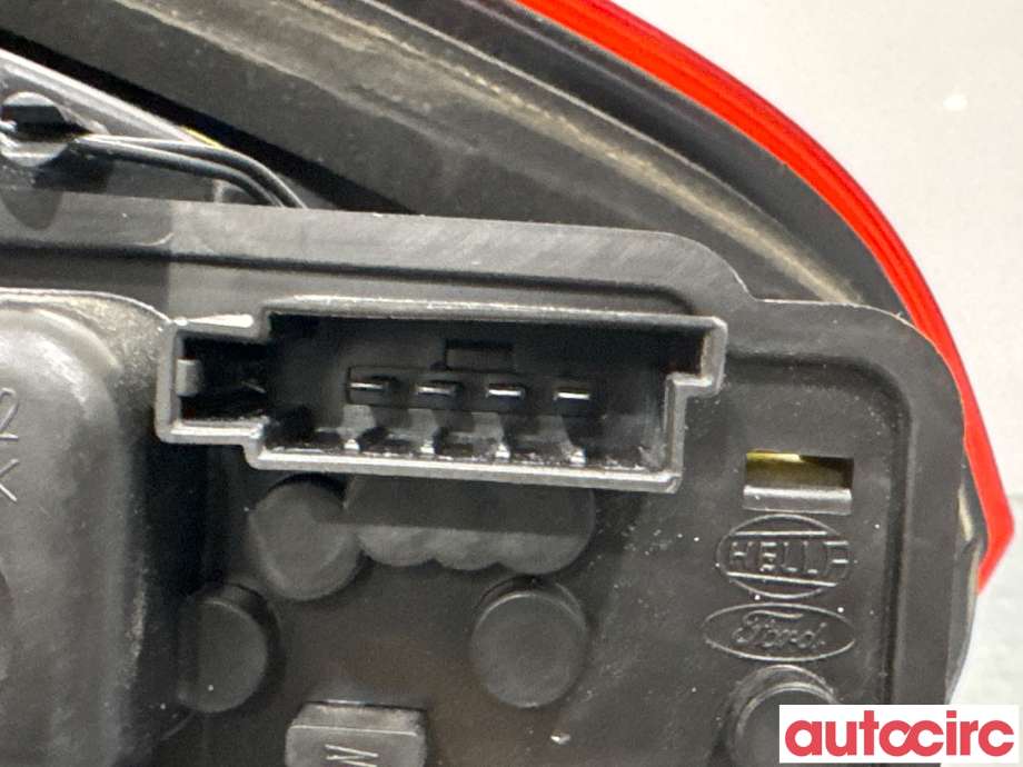 Baklykt høyre indre til Ford S-Max 2010-2015 (Type I, Fase 2)  (FORD|1747110|)