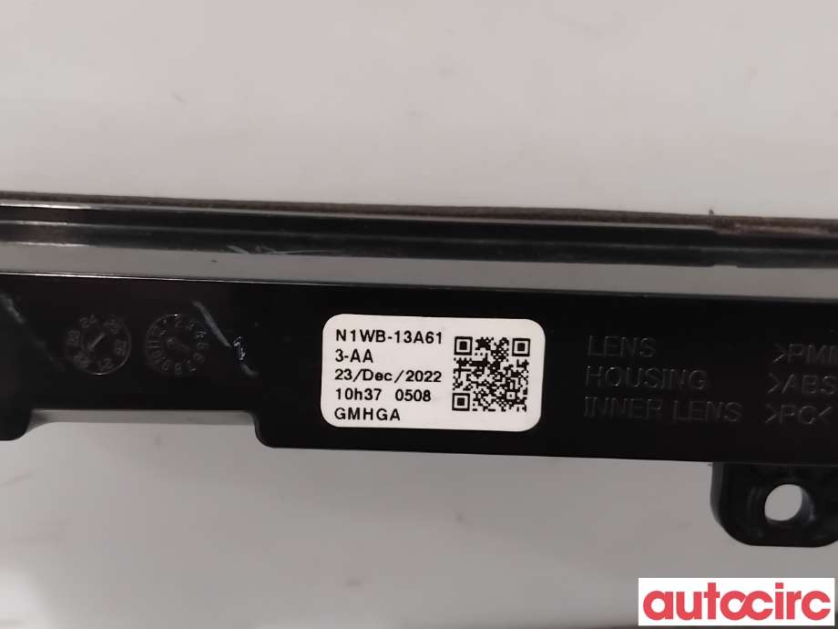 Baklykt bremselys bakrute til Ford Ranger / Ranger Raptor 2015-2022  (FORD|2558781||N1WB-13A613-AA)
