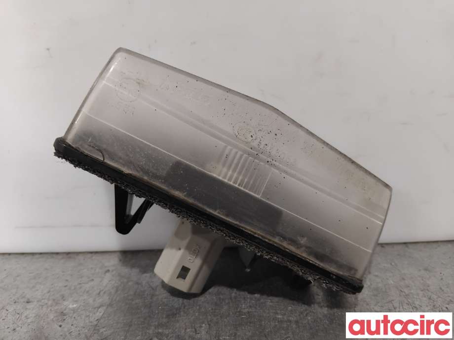 Skiltlys til Toyota RAV4 2013-2015 (Type IV, Fase 1) (TOYOTA|8120442010|)