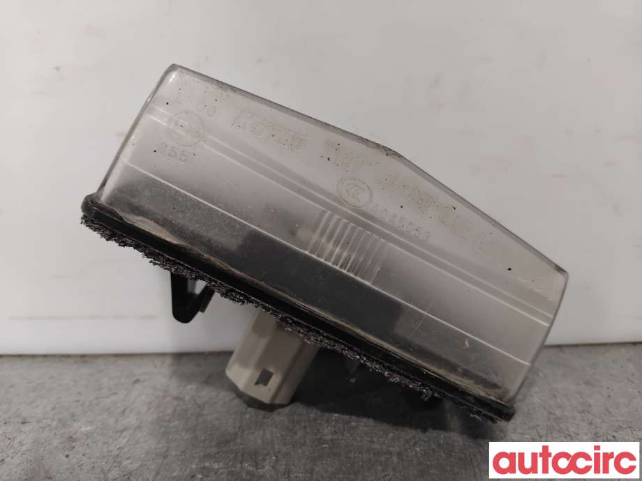 Skiltlys til Toyota RAV4 2013-2015 (Type IV, Fase 1) (TOYOTA|8120442010|)