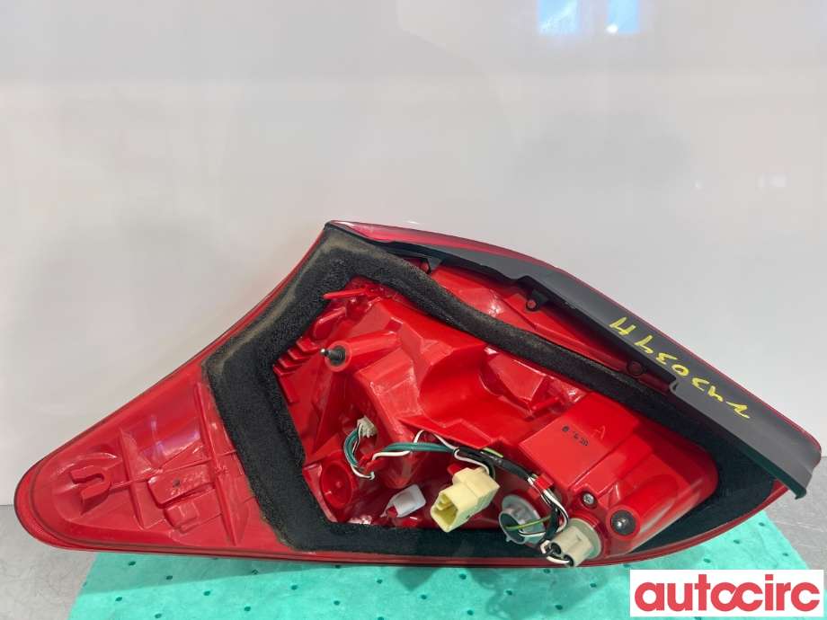 Baklykt høyre til Toyota RAV4 2006-2009 (Type III, Fase 1)  (TOYOTA|8155142091|)