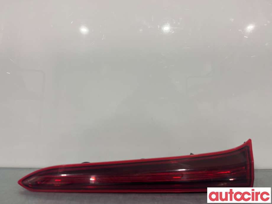 Baklykt høyre indre til Toyota Prius, 2016-2023 (Type IV) (combi) (combi) (TOYOTA|8158047030)
