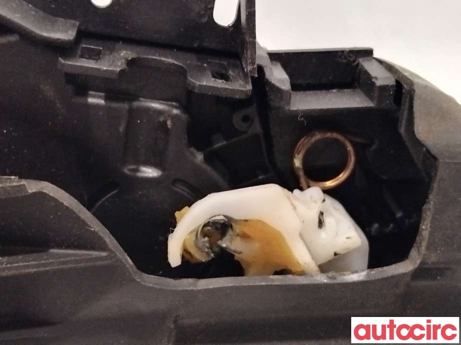 Låsekasse høyre foran til Volvo XC70 2014-2016 (Type II, Fase 2)  (VOLVO|31416686|986914-104|31253678)