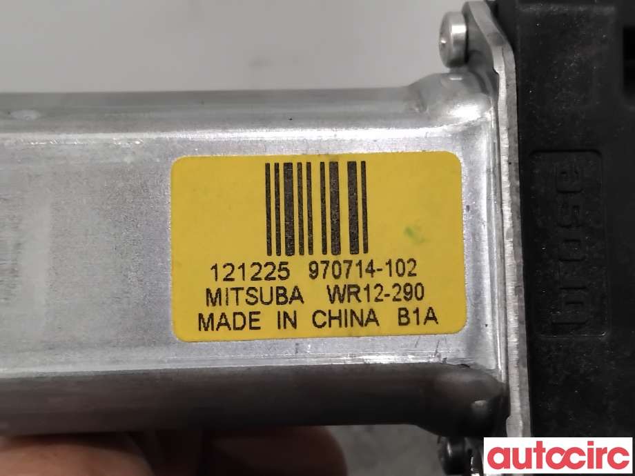 Ruteheis høyre foran til Volvo XC70 2014-2016 (Type II, Fase 2) (VOLVO|30699646|970714-102|)