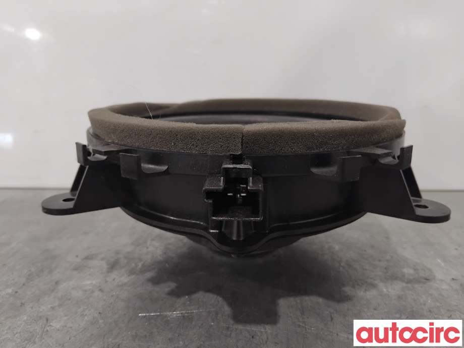 Bilstereo høyttaler til Volvo XC70 2014-2016 (Type II, Fase 2)  (VOLVO|30657445|)