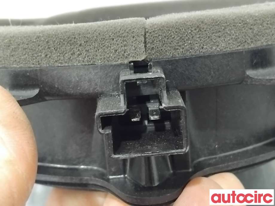 Bilstereo høyttaler til Volvo XC70 2014-2016 (Type II, Fase 2)  (VOLVO|30657445|)
