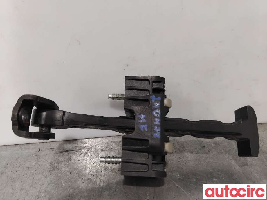 Dørstopper til Volvo XC70 2014-2016 (Type II, Fase 2) (VOLVO|31298466|)
