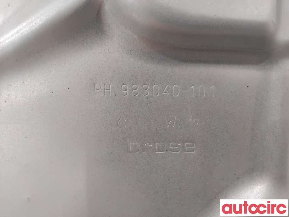 Ruteheis til Volvo XC70 2014-2016 (Type II, Fase 2)  (VOLVO|30784510|)