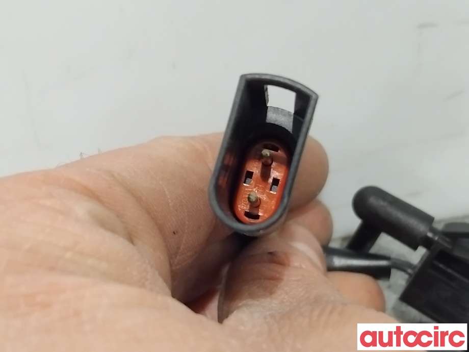 Lyktespylerdyse til Ford Focus 2011-2014 (Type III, Fase 1) (FORD|1708797||BM5117666B)