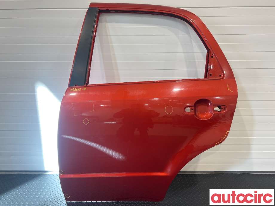 Dør venstre bak til Suzuki SX4 2006-2009 (Type I, Fase 1)  (SUZUKI|6800479J00)