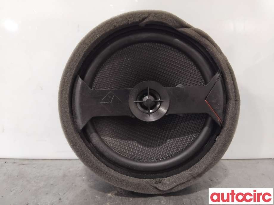 Bilstereo høyttaler til Mitsubishi Outlander 2015-->> (Type III, Fase 2) (MITSUBISHI|8720A157|)