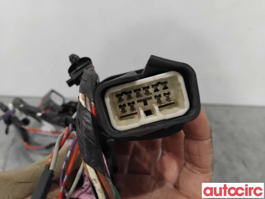 Ledningsnett til Mitsubishi Outlander 2015-->> (Type III, Fase 2) (MITSUBISHI|8512B300|)
