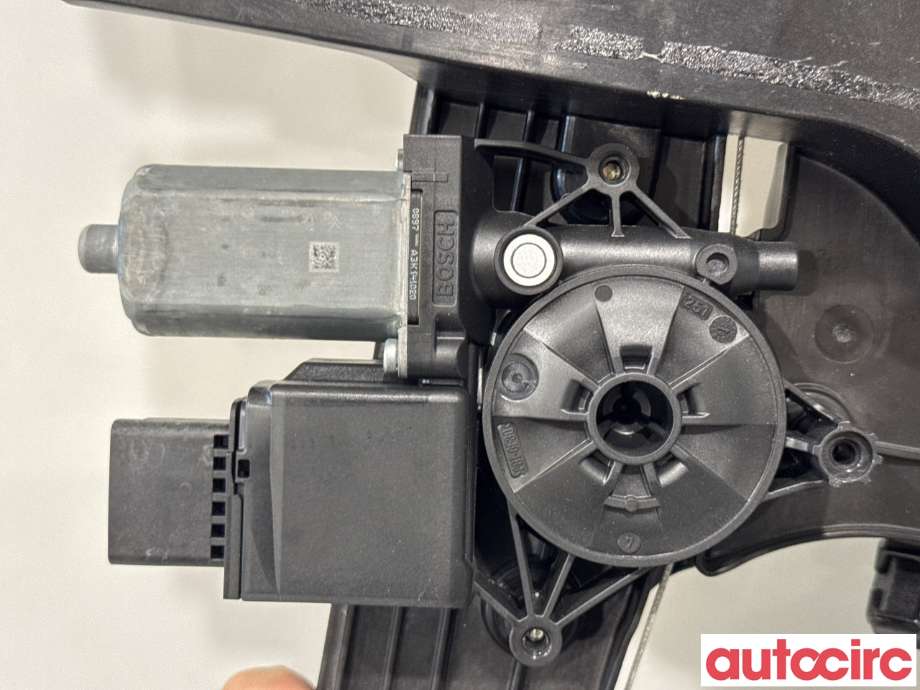 Ruteheis venstre foran til Peugeot Partner 2019-->> (Type III)  (PEUGEOT|9830335880|0130824267|9840175880)