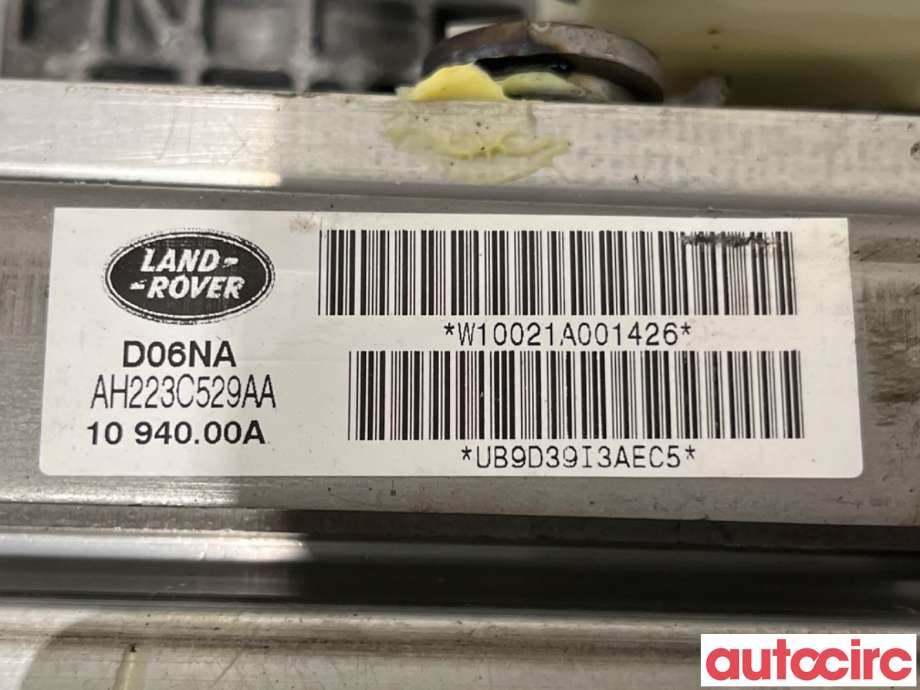 Rattaksel til Land Rover Discovery 2009-2017 (Type IV)  (LAND-ROVER|LR014078|AH223C529AA|LR094612)