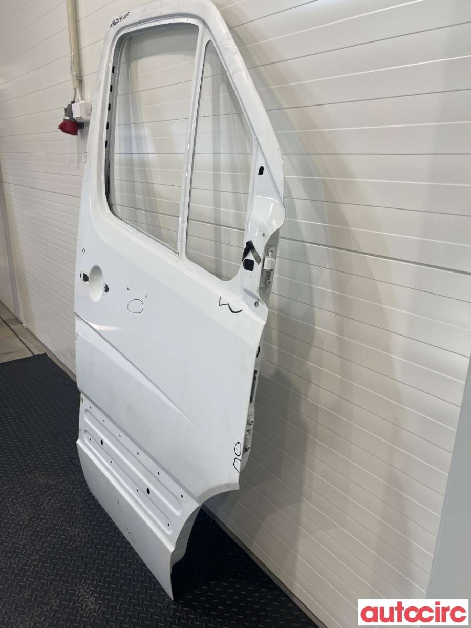 Dør høyre 2dørs til Mercedes Sprinter 2013-2018 (Fase 2) (906) (906) (MERCEDES|A9067200105)