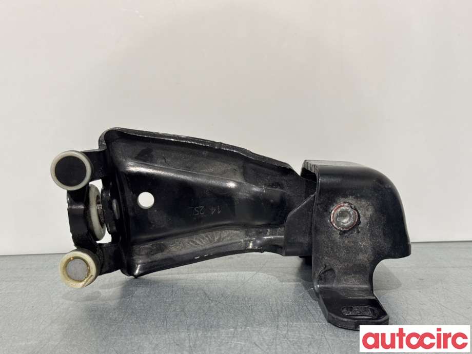Diverse deler til Mercedes Vito 2014-->> (W447) (W447) (MERCEDES|A4477600247|)