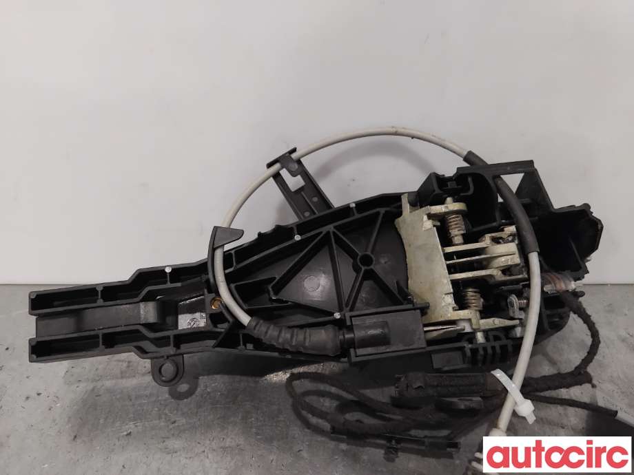 Dørhåndtak utv høyre foran til BMW 3-Serie 2005-2011 (E90/E91/E92/E93) (E90/E91/E92/E93) (BMW|51217207562||51227199836)