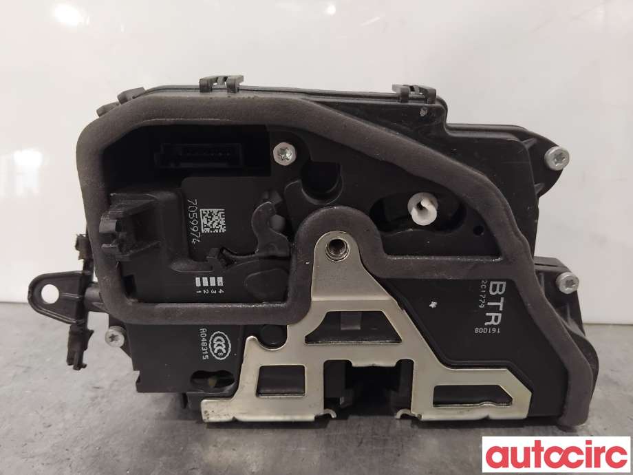 Låsekasse høyre foran til BMW 3-Serie 2005-2011 (E90/E91/E92/E93) (E90/E91/E92/E93) (BMW|51217202146||7059974)