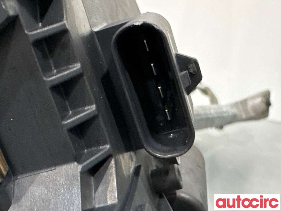 Viskermotor frontrute til Mercedes E-Klasse 2006-2009 (Fase 2) (W211) (W211) (MERCEDES|A2118200940|1397220565|)
