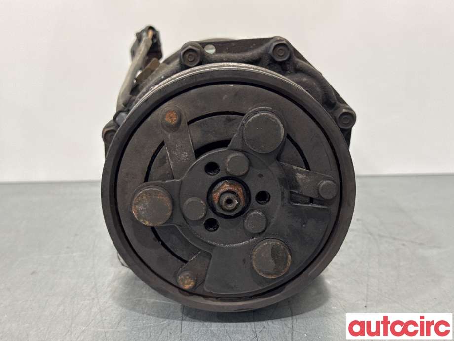 Aircondition kompressor til VW Transporter / Caravelle 2003-2009 (Fase 1) (T5) (T5) (VOLKSWAGEN|7H0820803D|SD7V161281|7H0820803F)