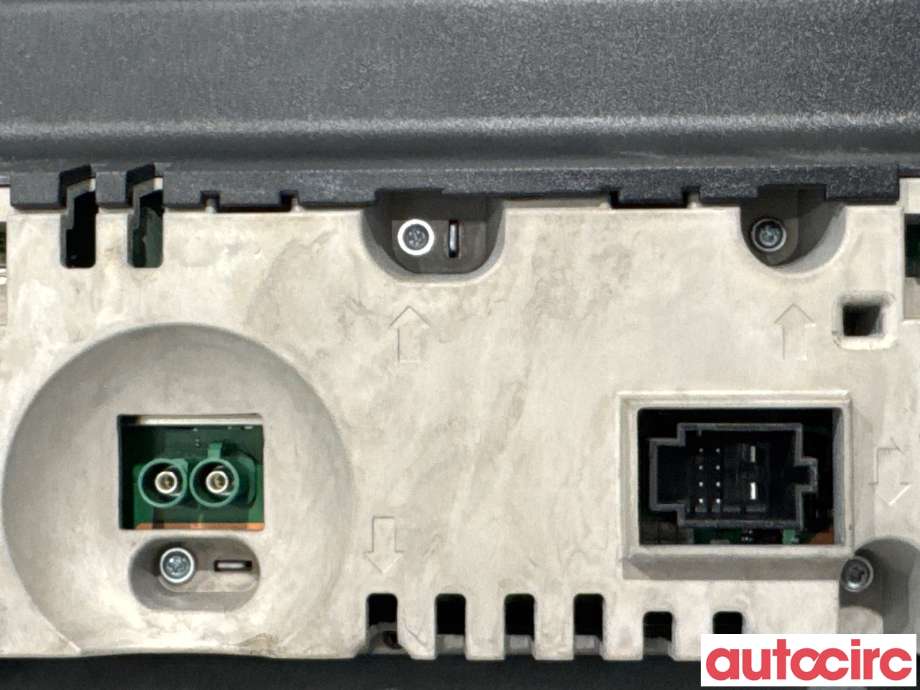 Instrumentpanel til Mercedes EQB 2022-->>  (MERCEDES|A2479001517|)