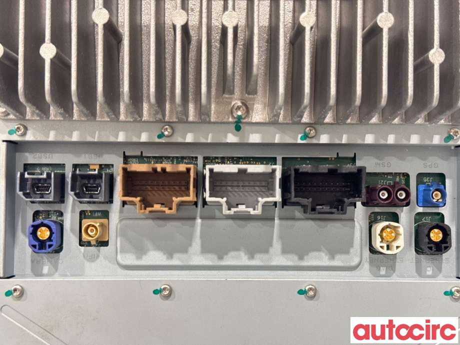 Instrument kjørecomputer til Tesla Model S 2013-2016 (Fase 1)  (TESLA|1015898-00-A||1004777-12-E)