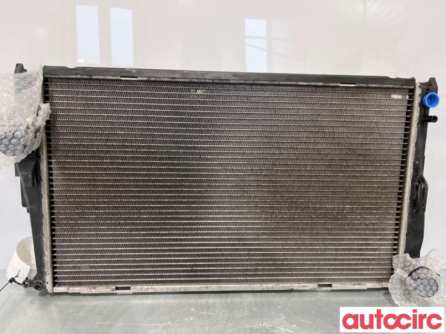 Radiator (automat gir) til BMW X1 2009-2015 (E84) (E84) (BMW|17117788903|3094174)