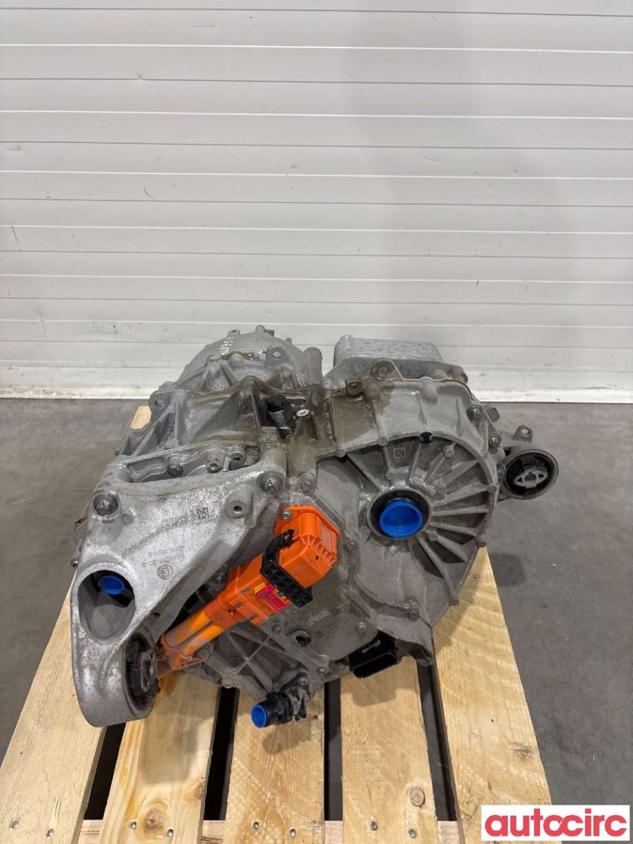 Motor elbil bak til Tesla Model Y 2021-2024 (Type I)  (TESLA|1672096-00-B|3DU|)