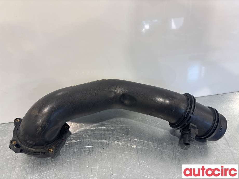 Turbo rør til Mercedes E-Klasse 2009-2013 (Fase 1) (W212) (W212) (MERCEDES|A6510900242|)