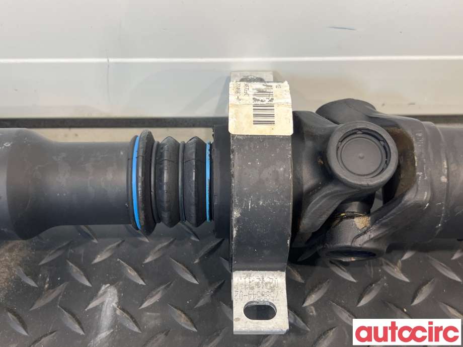 Mellomaksel til BMW 5-Serie 2010-2017 (F10/F11) (F10/F11) (BMW|26107614687)