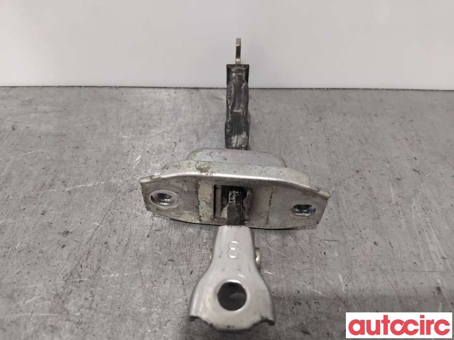 Dørstopper til Mitsubishi Outlander 2012-2015 (Type III, Fase 1)  (MITSUBISHI|5732A094|)