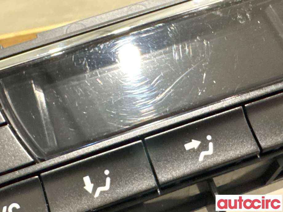 Varmeapparat betjening til Ford Kuga 2013-2019  (FORD|2056864||DV4T18C612AC)