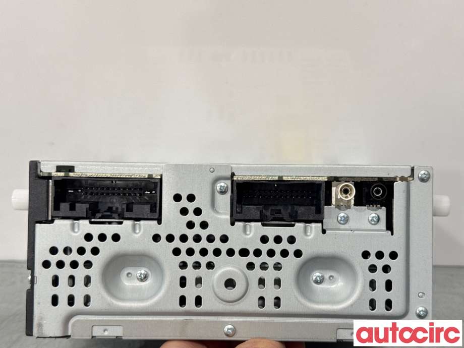 Bilstereo navigasjon til Ford Kuga 2013-2019  (FORD|2112788||CV4T-19C107-GG)