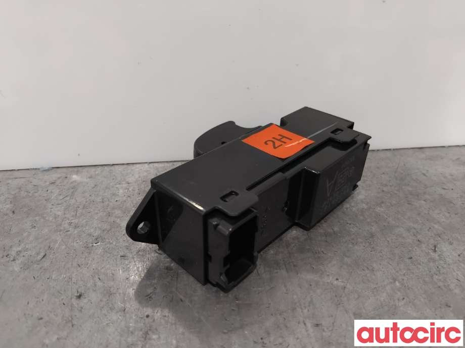Bryter ruteheis til Mitsubishi Outlander 2010-2012 (Type II, Fase 2)  (MITSUBISHI|8608A182|)