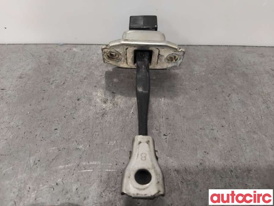 Dørstopper til Mitsubishi Outlander 2010-2012 (Type II, Fase 2)  (MITSUBISHI|5702A079|)