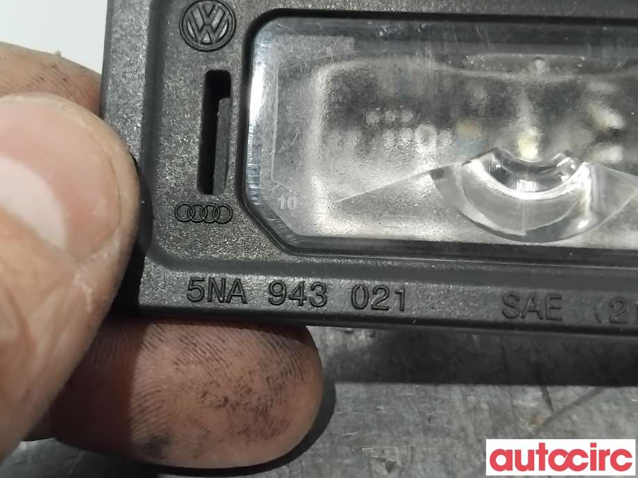 Skiltlys til VW Transporter / Caravelle 2015-2019 (T6) (T6) (VOLKSWAGEN|5NA943021|)