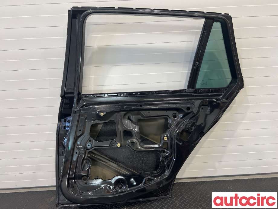 Dør høyre bak til BMW 3-Serie 2005-2011 (E90/E91/E92/E93) (E90/E91/E92/E93) (BMW|41009628752)